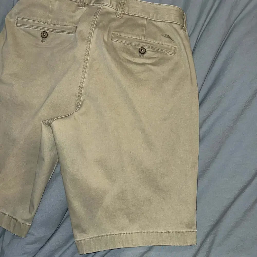Tommy Bahama Men's Boracay 9.5-Inch‎ Chino Shorts  Size 29